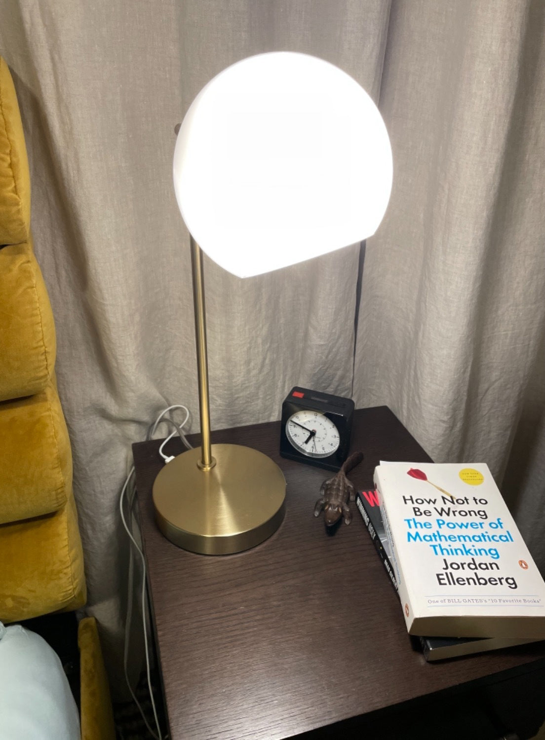 Galeria zdjęć lamp stołowych ze szkła schodkowego 4