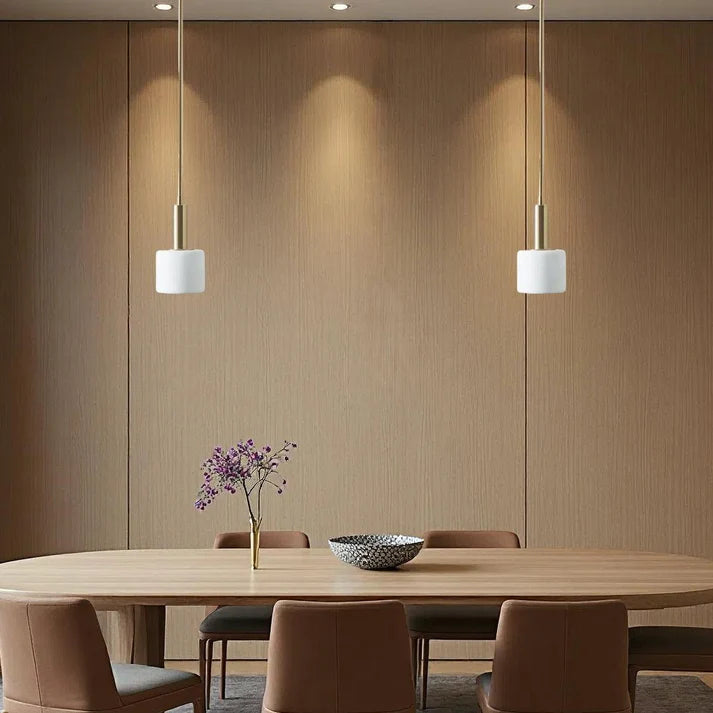 Lámpara colgante moderna de porcelana blanca (17).webp__PID:a64a0d60-8cf0-4aa1-a475-074572133821