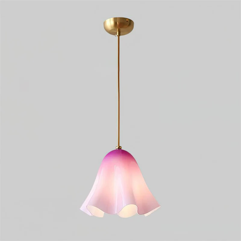 Lámpara colgante Juno de mediados de siglo con diseño de concha de cristal (14).webp__PID:88df0fa7-38d8-4fca-905b-ad5c9edd5bc3