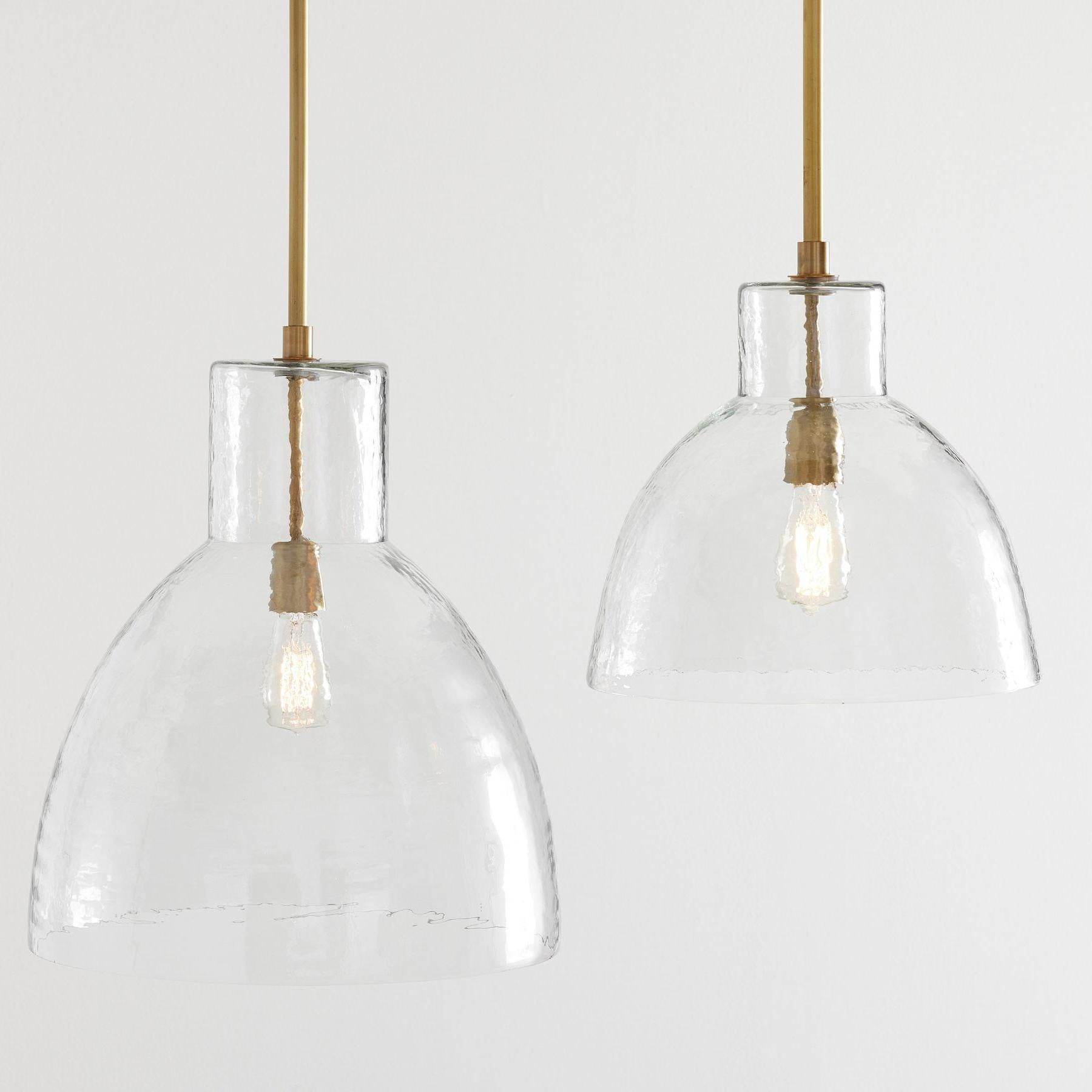 Lampada a sospensione a cupola in vetro stile fattoria (52).webp__PID:cbc600f3-571d-4f1c-a22b-ac043cce67e1