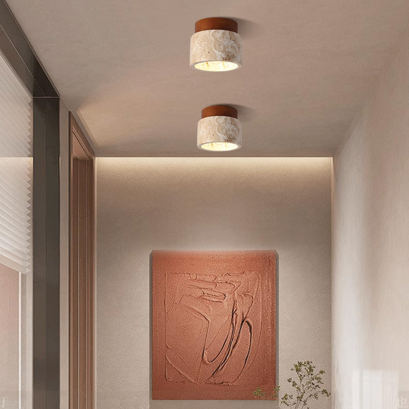 lampa sufitowa z trawertynu (38).webp__PID:b01c879f-d0ef-4ee1-a651-d776e796ab4c