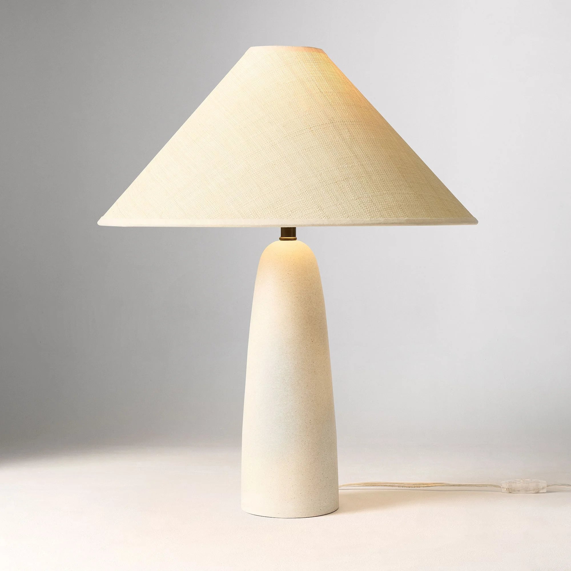 Daria Wabi-Sabi Ceramic Base Table Light (14).webp__PID:d683b38e-7910-4fb2-aebe-75cf73a1a584