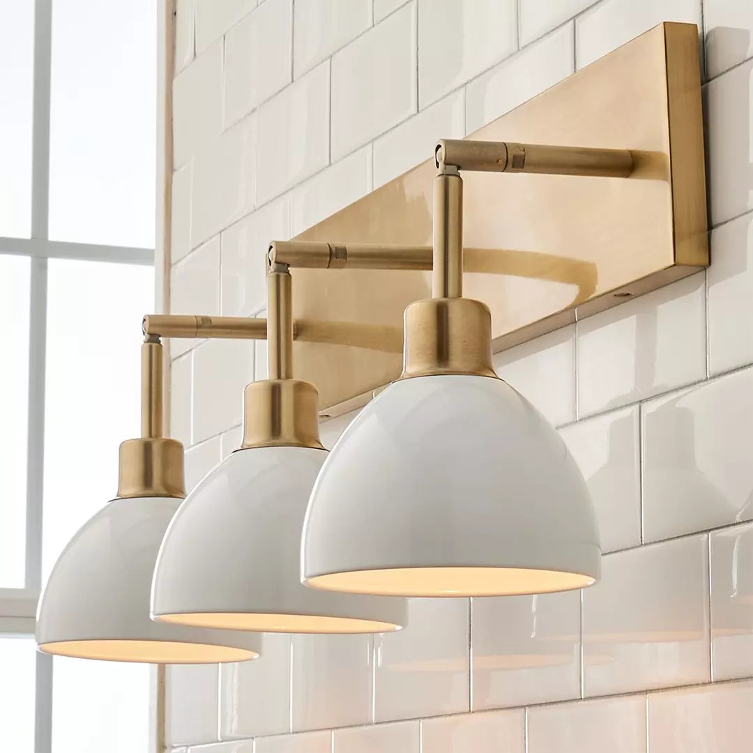 Aplique de tocador con brazo ajustable moderno Miles 12.webp__PID:2f2417cf-62b7-4e2c-b6e6-3f5b5201e3ad