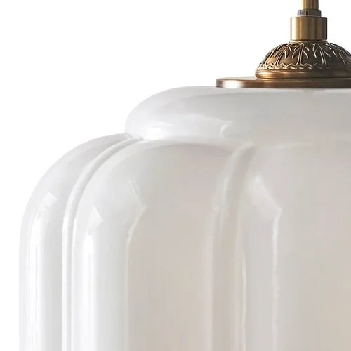 Lámpara colgante vintage de latón, calabaza y cristal Liora__18_-removebg-preview (1).webp__PID:26f9c41f-193d-43a7-9c9d-529fc53d6e5d