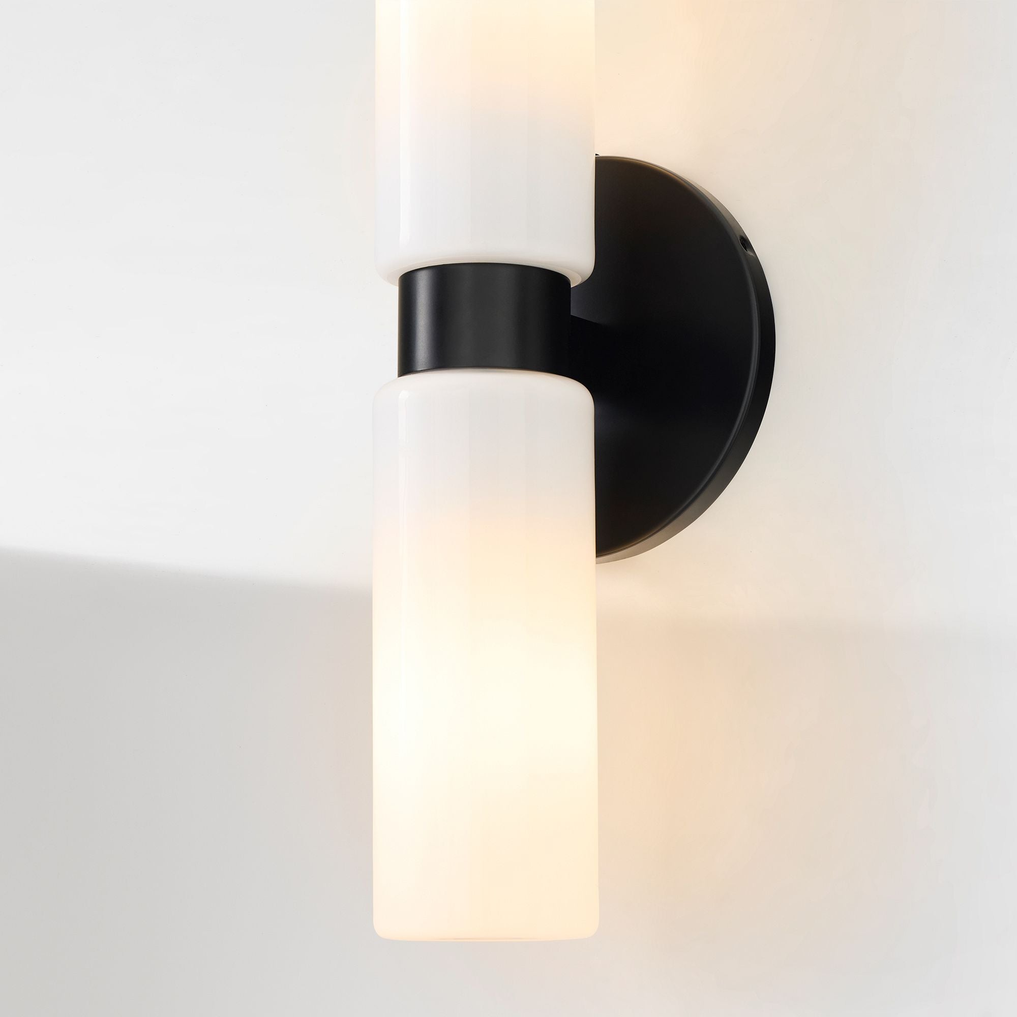 Doran Moderne elegante Alabaster-Röhrenleuchte (3).webp__PID:cc8d1e59-acd9-401b-a1f2-5a2be113296f