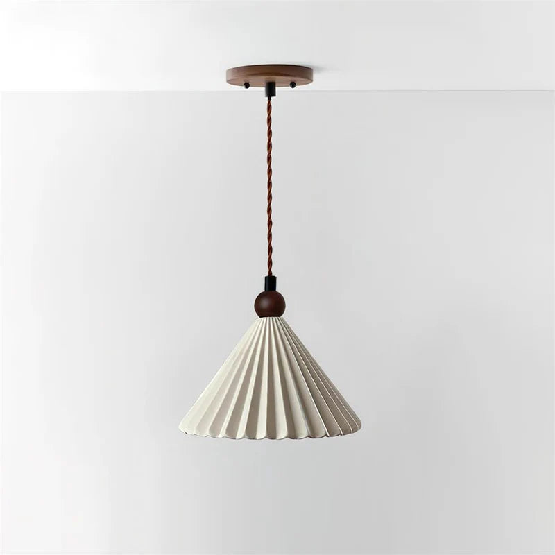 Eirene Minimalistyczna plisowana ceramiczna lampa wisząca stożkowa (4).webp__PID:dcd9f998-e62b-4e46-b968-916d67fa3869