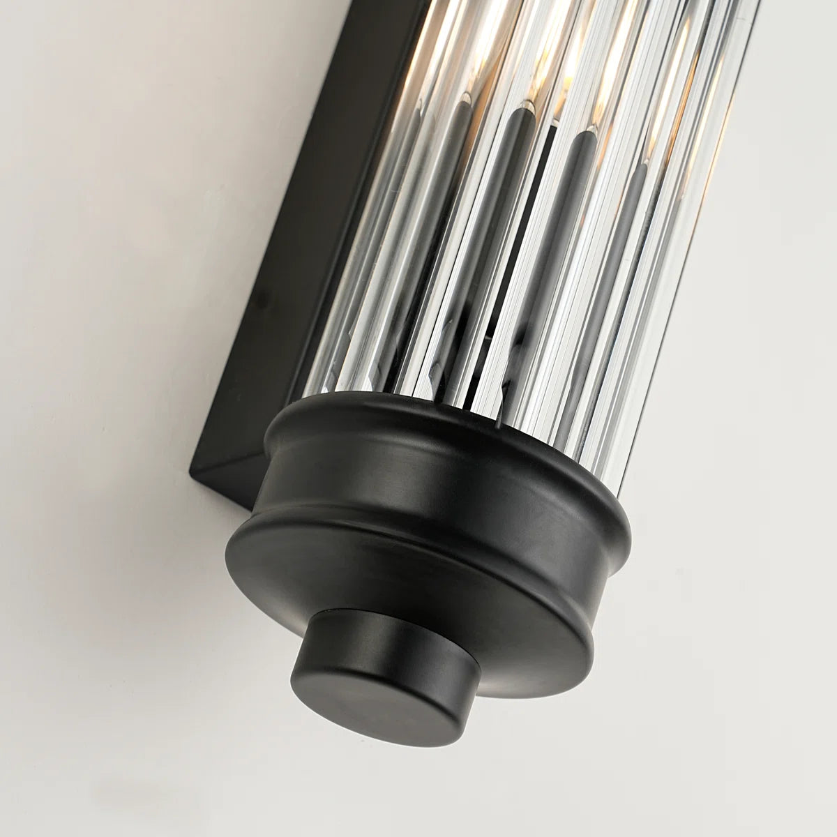Aplique de pared cilíndrico con varilla de vidrio acanalado moderno Paloma-细节图4.webp__PID:c3b9c118-f13a-4ead-9c5c-c9bc480975c8