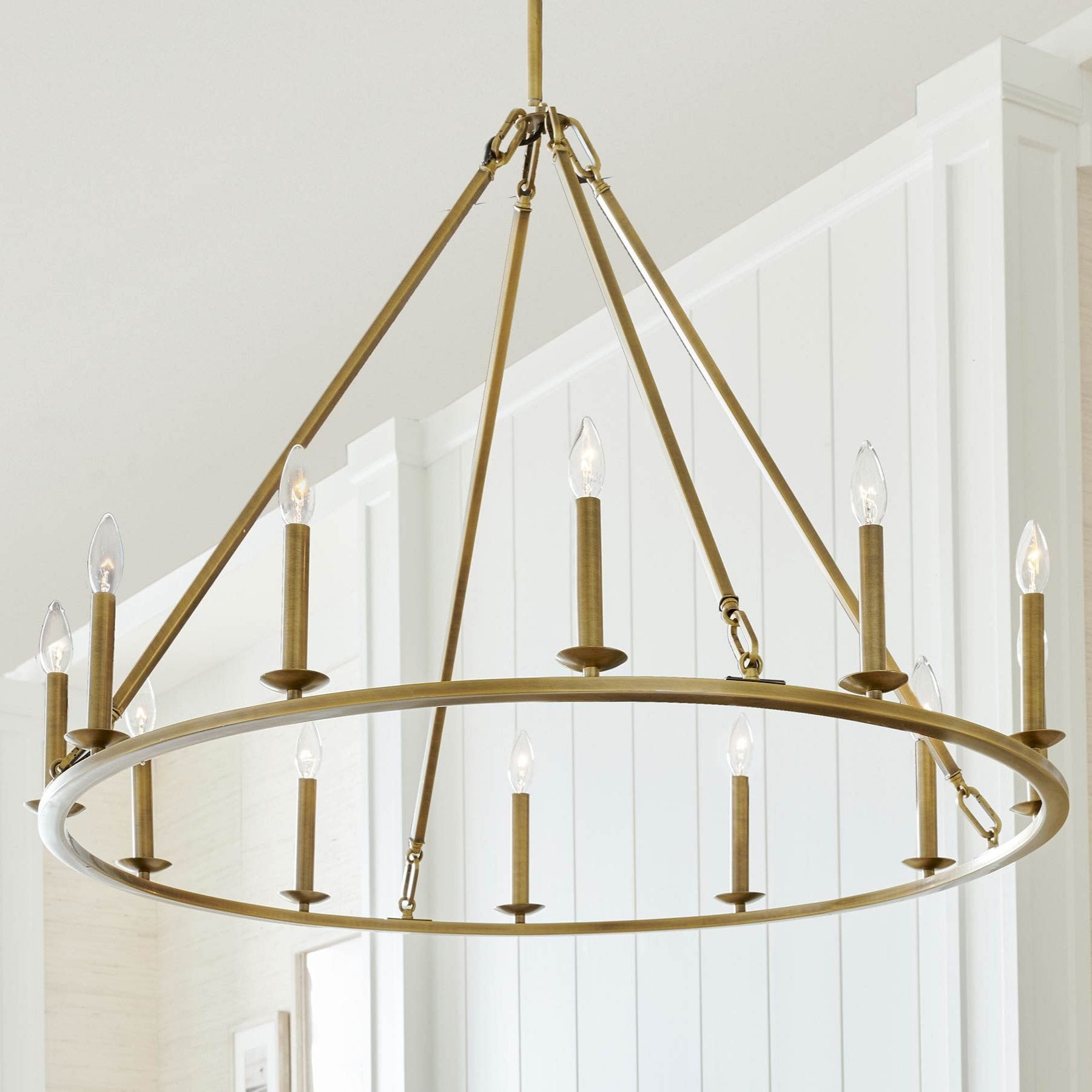 lampadario-rotondo-in-ferro (26).webp__PID:10b7a183-a9be-4afb-8efa-8e5a076d7a2c