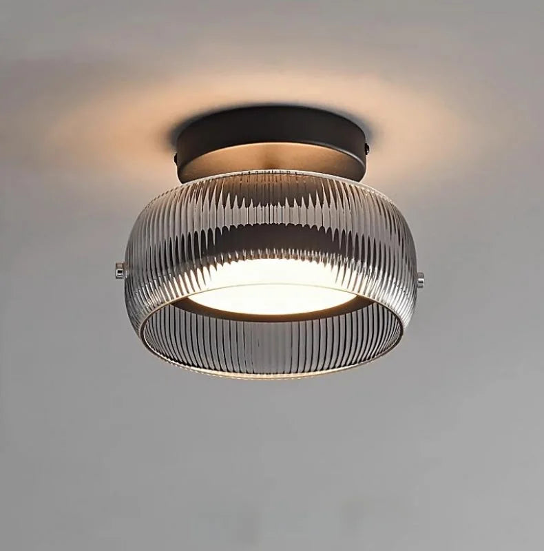 Lampada da soffitto moderna Jude con cupola in vetro rigato sku.webp__PID:fcc16d28-a25f-4055-a5e8-5471f6e7641b