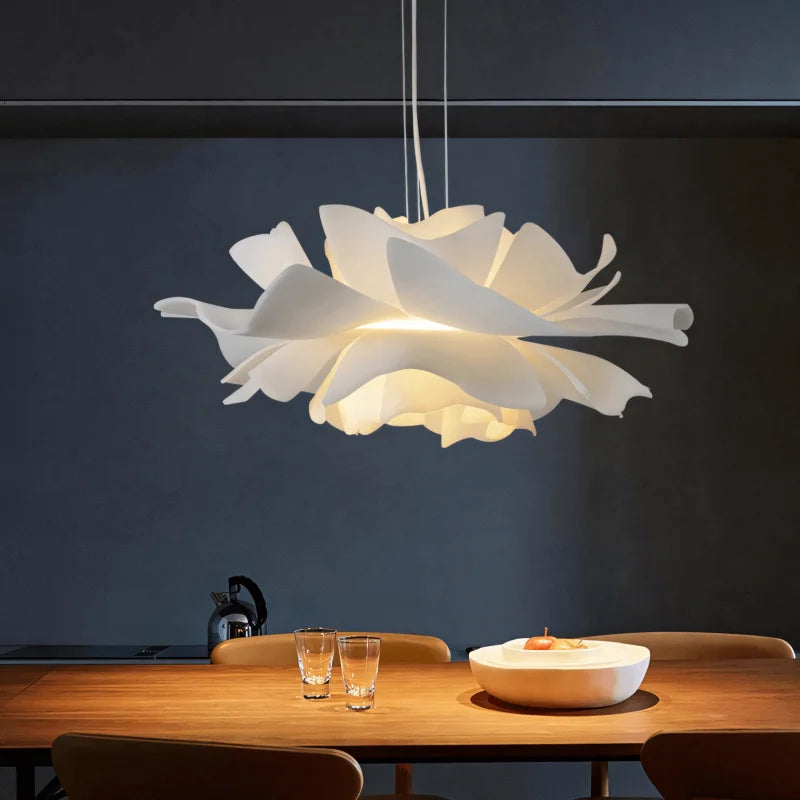 Lampada a sospensione moderna minimalista a forma di fiore di loto bianco Elijah1 (10).webp__PID:f0389190-9557-4d4a-bf59-4d3fa5597ffe