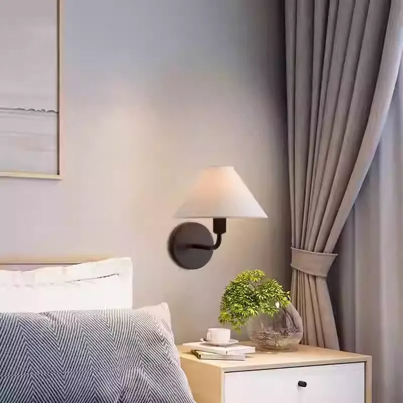 Kinkiet Thalia Wabi-Sabi Fabric Cone Wall Sconce-cj2.webp__PID:63c46641-eb5e-49ea-90ec-86a1d65f909d