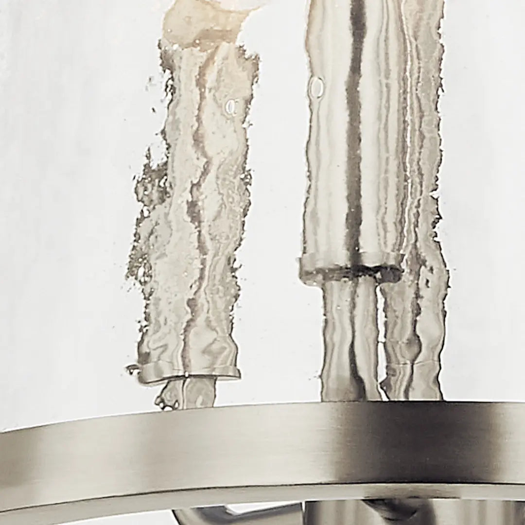 Lampada a sospensione in vetro martellato svasato industriale Ismena (22).webp__PID:8a58a1ce-443f-4f88-b823-0e4e7f9ea547