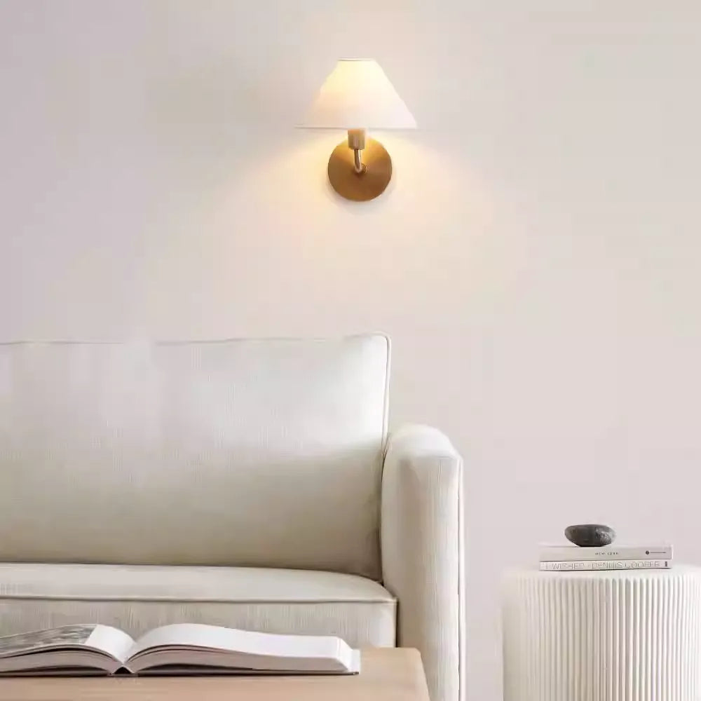 Kinkiet Thalia Wabi-Sabi Fabric Cone Wall Sconce-3.webp__PID:ebc36e7f-8a8d-474c-aae3-89e9b93e390c