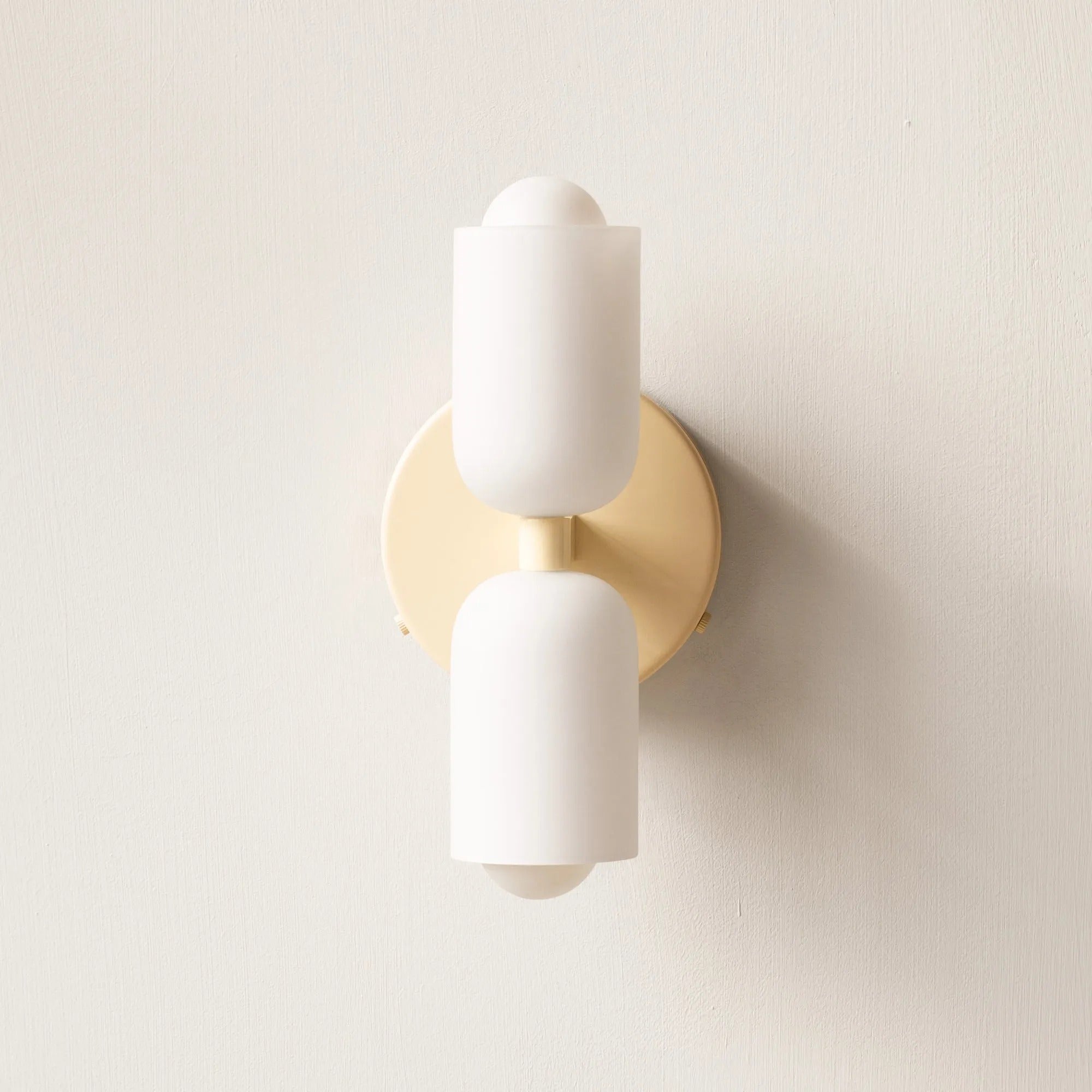 Kinkiet Nico Modern Up-Down Glass Wall Sconce3.webp__PID:33e88a51-2f67-42a3-87e5-f81cbc217f9d