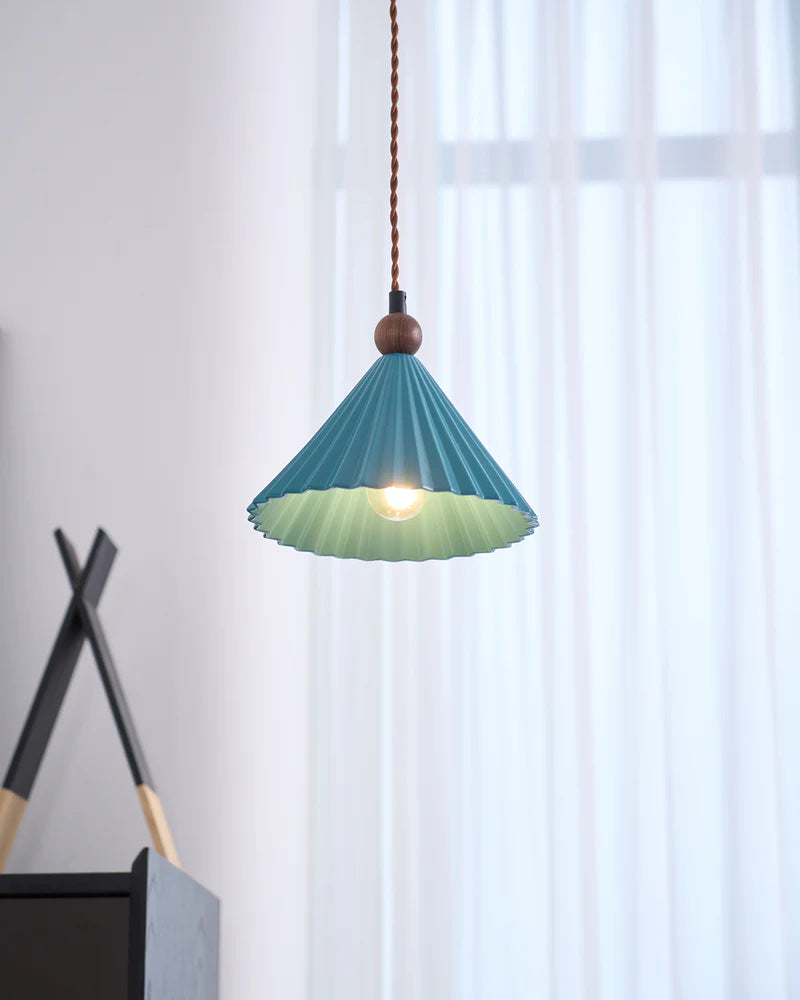 Kismet_Ceramics_Pendant_Lamp_4_dad50658-de76-47fe-8553-8566b44bc766_800x.webp__PID:3869abda-a5d4-4d05-a923-e0879496edd7