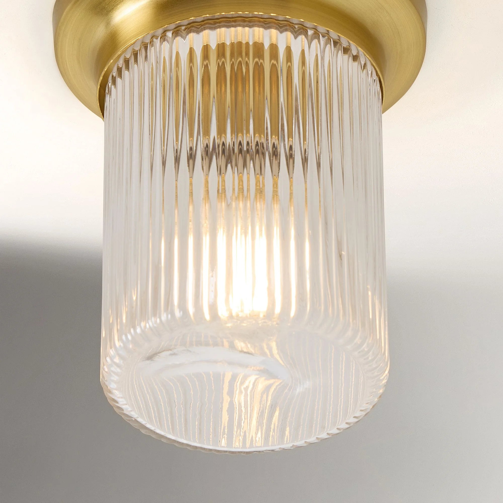 Galerie de plafonniers en verre nervuré Galen image 10