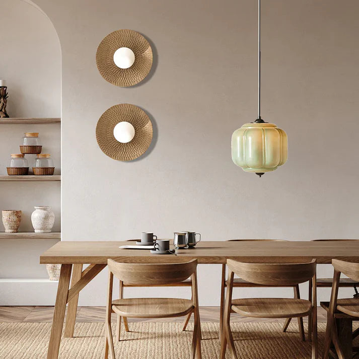 Lampada a sospensione Eloise in ottone oliato e vetro di latte vintage_1_1.webp__PID:02591e92-ca8b-4873-a061-955a48c036de