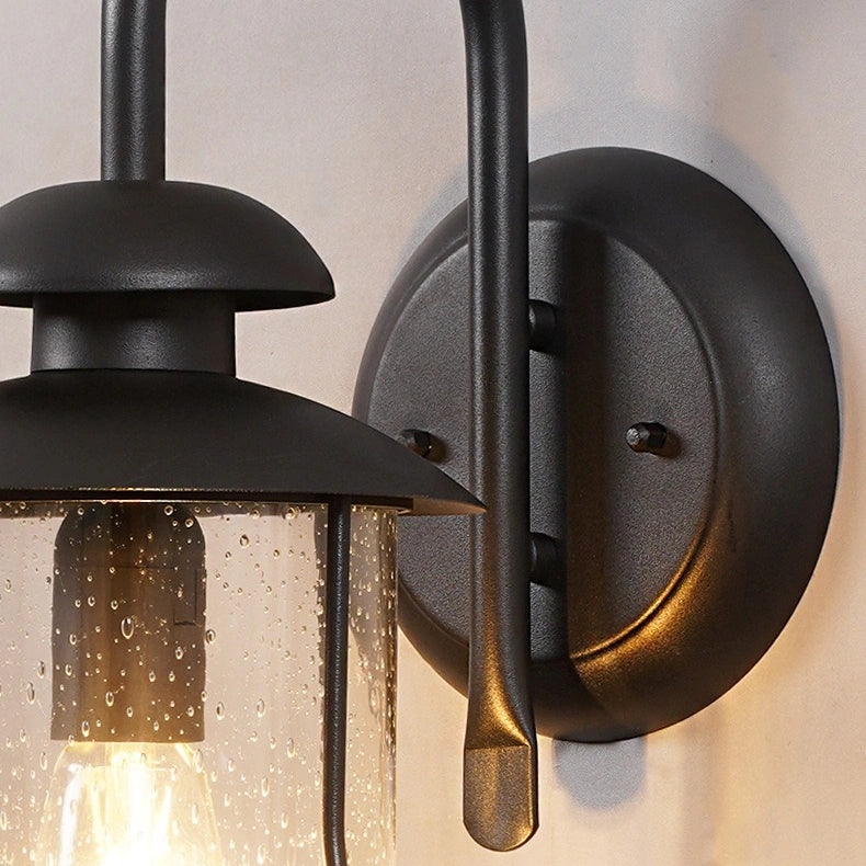 Lampada da parete a lanterna in vetro industriale retrò Craig30.webp__PID:c8ed963d-a3ed-4139-aabb-4629b22b5232