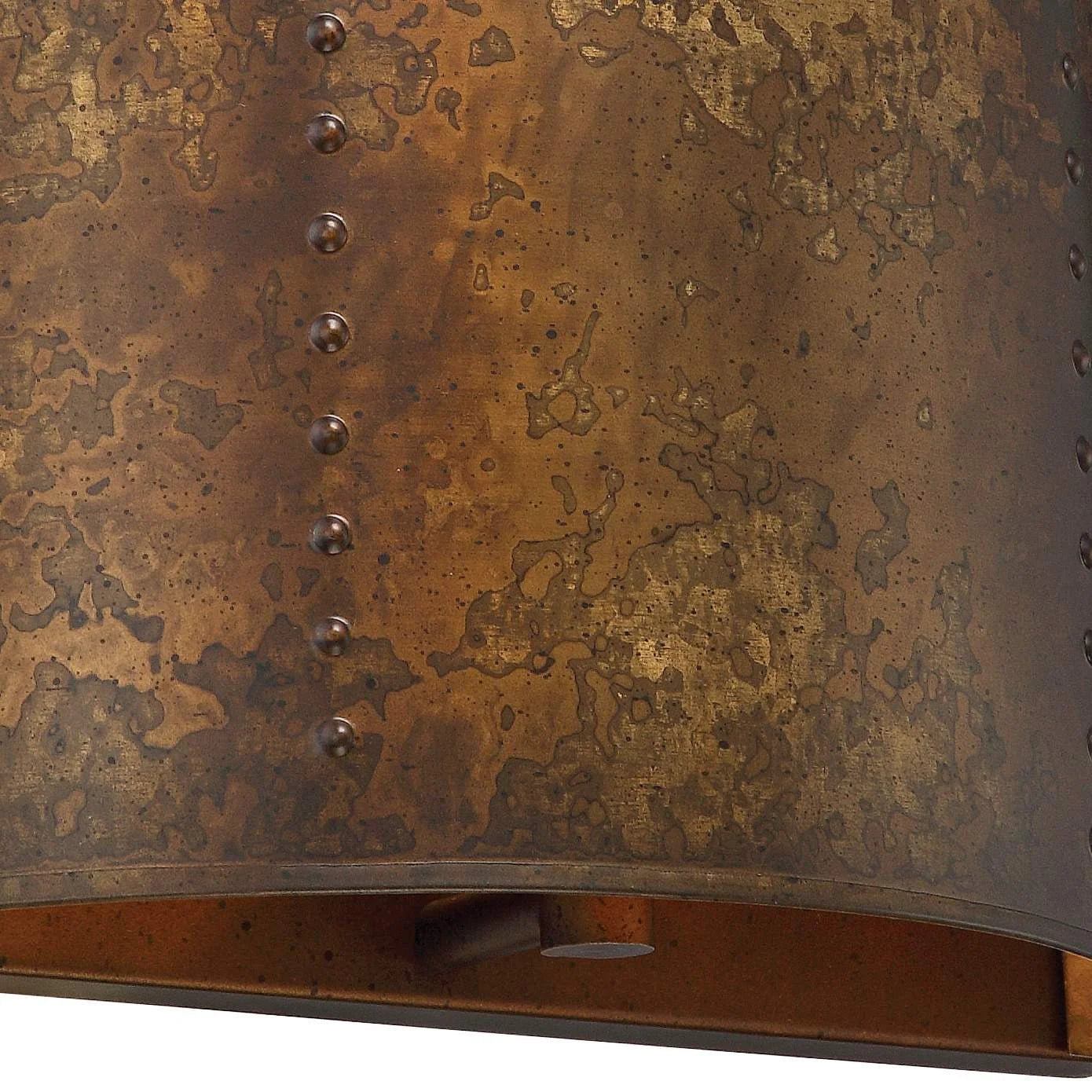 Applique da parete industriale in ottone rustico Zephyrus (5).webp__PID:8fef4d75-8bf1-4e38-9eb8-26fbb2ff92d5