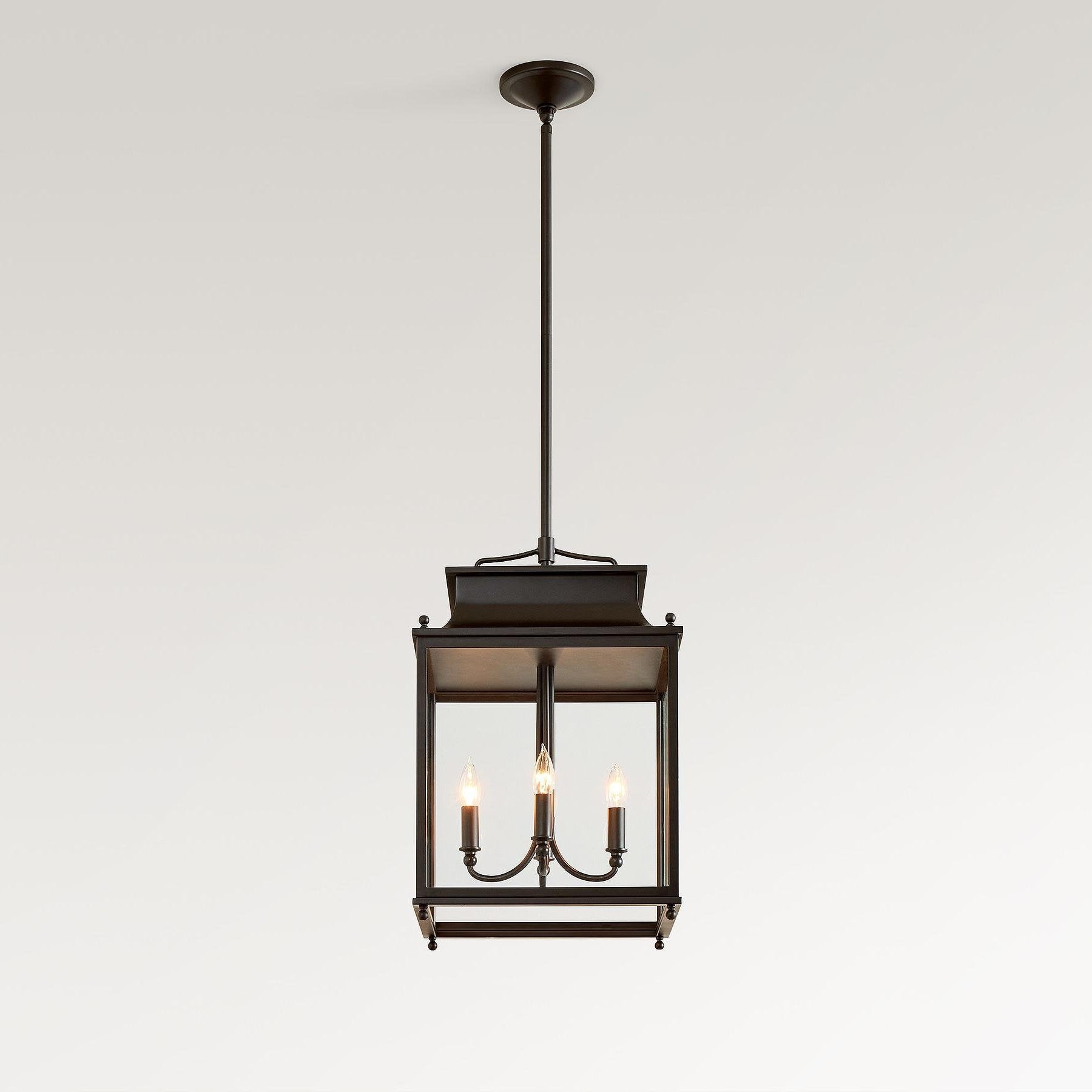Lampada a sospensione in vetro per lanterna industriale da esterno Makhai (13).jpg__PID:2c8fe602-26d0-4555-9bca-1b91d8efc825