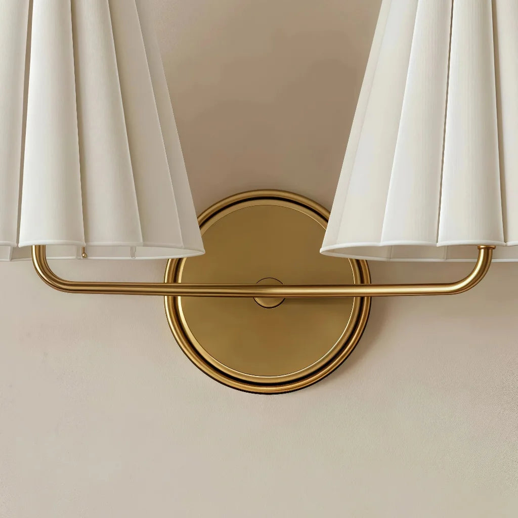 Sconce da parete affusolata in tessuto di lino strutturato minimalista Kaiya dettaglio3.webp__PID:fa99b96d-8ee2-48c8-8d96-0d3ec7494d22