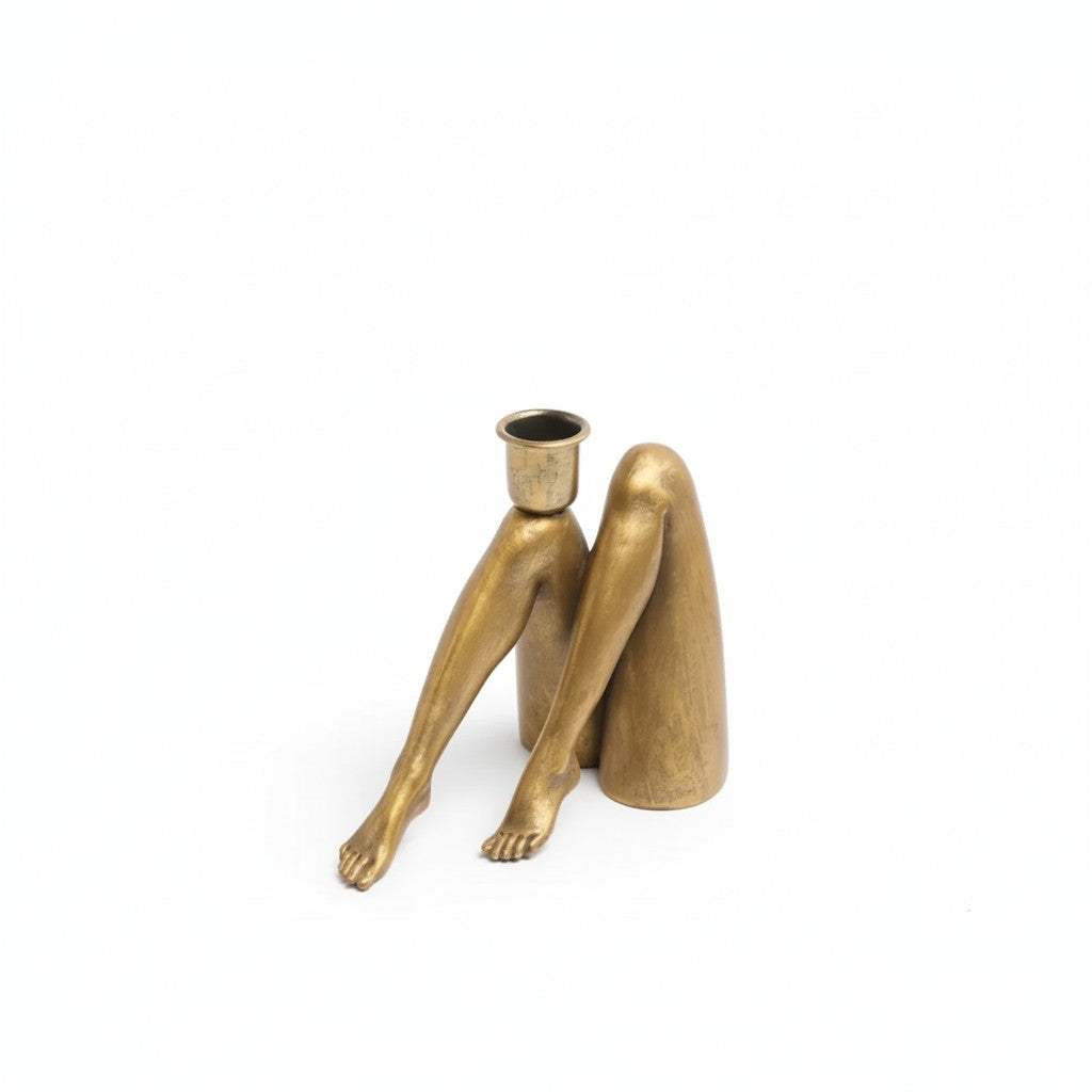 DianaRetroArtKickLegZłotyŚwiecznik com 6.jpg__PID:b54b68a9-888f-4a62-adaa-4200fa9605d4