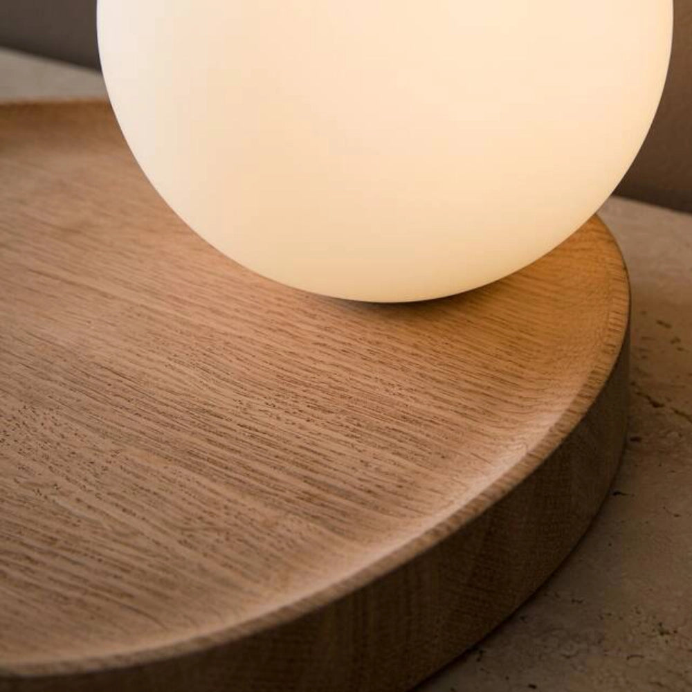 Katri Minimalistische Opalglas-Tischlampe3.webp__PID:5818147e-281f-4c90-9f4f-bfac9075d12a