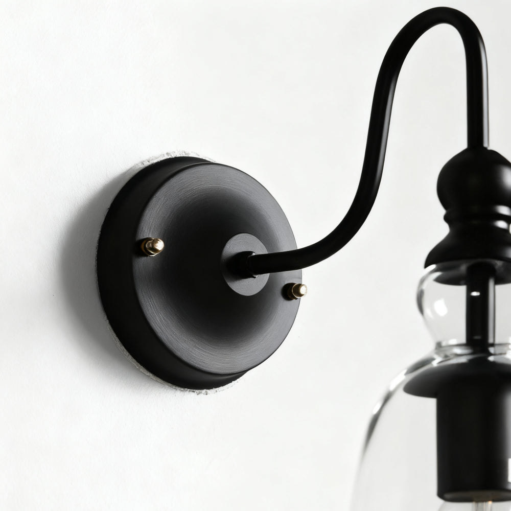 Lampada da parete in vetro rurale vintage Riggs99.webp__PID:ed3789cd-d51e-4500-814d-ab0511e413a5