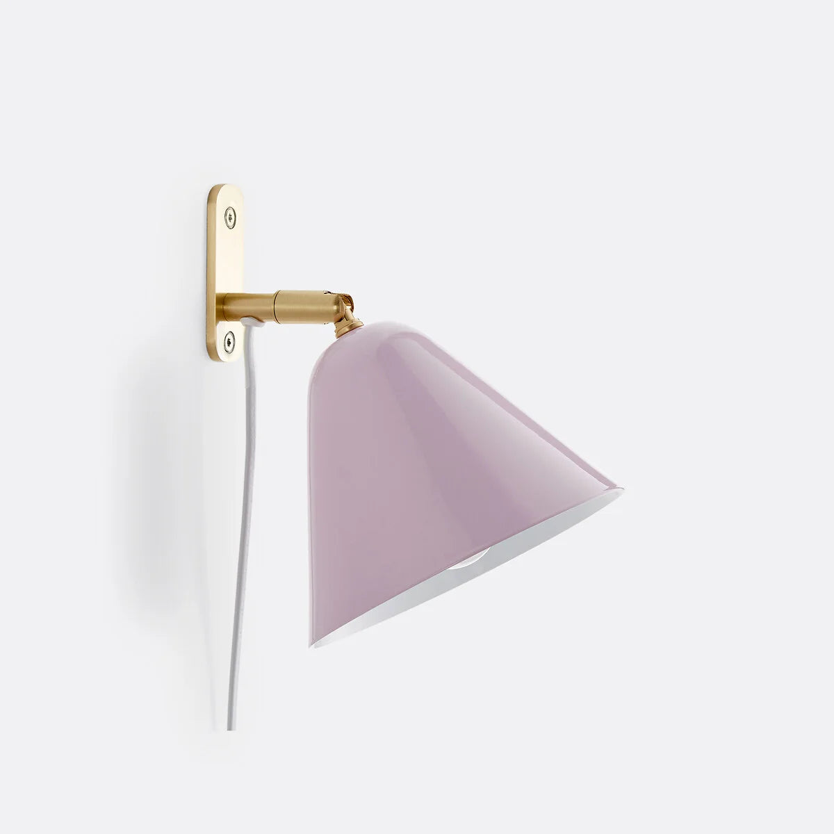 Aplique de pared de metal cónico minimalista moderno Phrike (8).webp__PID:6e13f813-e311-487f-9cab-62e01a45ade8