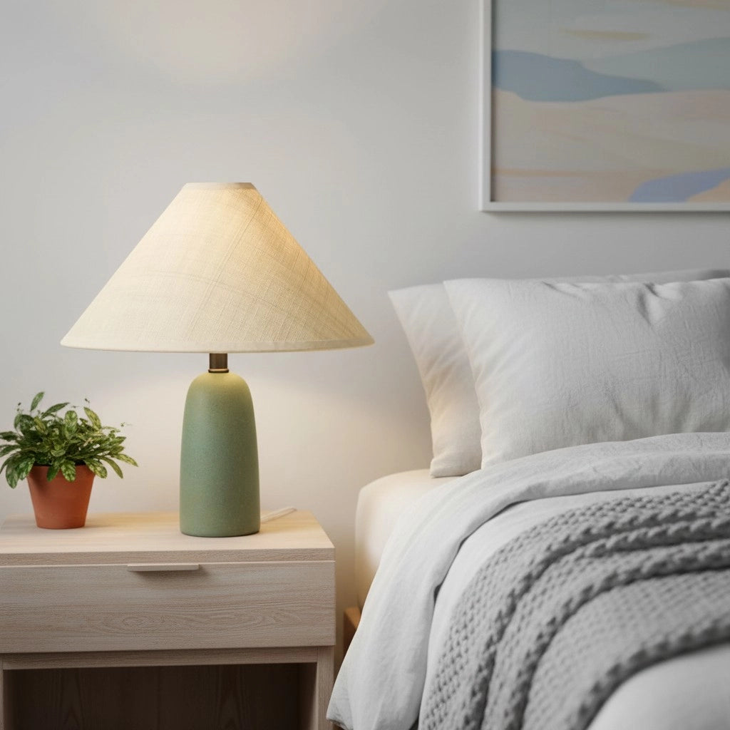 Matteo Minimalistische Tischlampe mit Raffia-Keramiksockel13.webp__PID:3789578e-3818-4a2e-a429-e54c88094b73