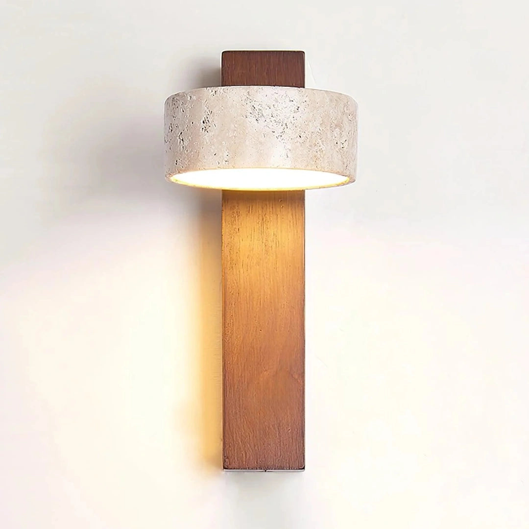 Shawna Wabi Sabi Lampada da parete a LED in travertino naturale noce.webp__PID:3eec42b4-f14c-4cfb-892a-9220ab452f4d
