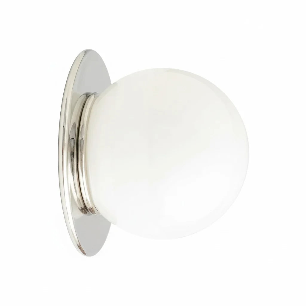 Aplique de pared con orbe de vidrio y latón minimalista clásico Nria sku8.webp__PID:07b3cdcf-6dfc-46bc-ba37-18e1eb535b63