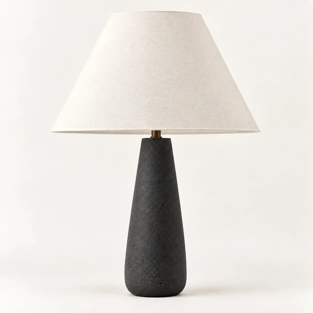 Concrete base in black